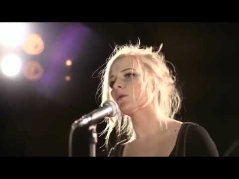 Kaśka Sochacka - Trochę Tu Pusto [live sesja w Kinie Sława]