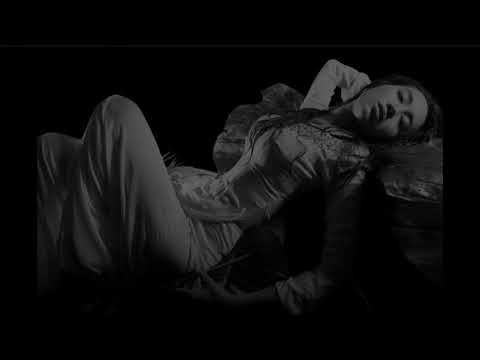 Tháng chạp mưa - Diệu Hiền