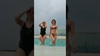 Ms Guns queen tiktok short be like..