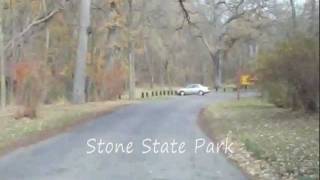 preview picture of video 'Hiking At Stone State Park In Iowa'