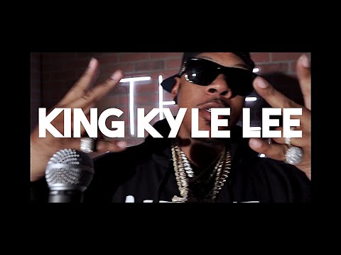 King Kyle Lee - Performs "Why They Do That" At THE BRIX