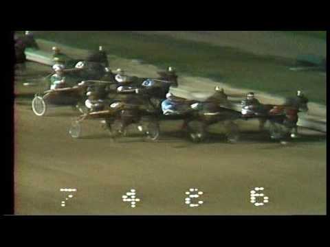 1973 Roosevelt Raceway -  Challenge Cup - Une de Mai