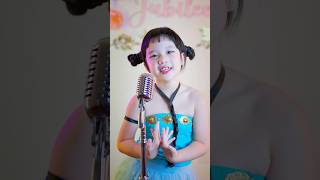 Download lagu 'Golden' (Huntr/x) mp3