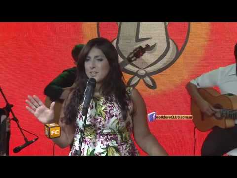 DANIELA AZÁZ - RÍO DE CAMALOTES