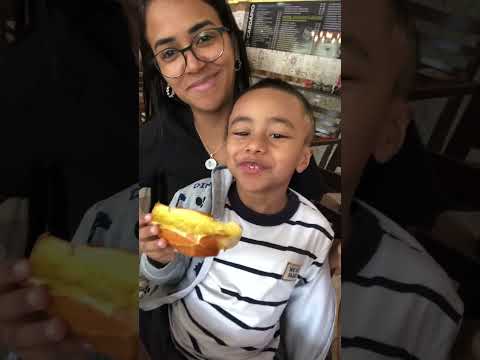 Parando para tomar café serra das araras sentido São Paulo.