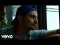 Brad Paisley - She's Everything (Official Video)