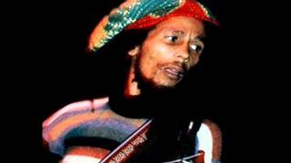 Bob Marley - Don't Rock My Boat (1971)
