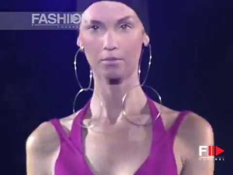 Fashion Show "Fausto Sarli" Haute Couture Women Autumn Winter 2003 2004 Rome 3 of 5