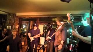 CHICAGO LINE BLUES BAND - Brasserie Biron - Before you accuse me - Guest Mar Todani