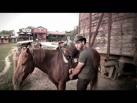 , title : 'How to Saddle a Horse - Western ~ Πως Τοποθετούμε την Αμερικάνικη Σέλα'