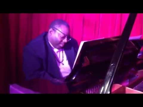 Cyrus Chestnut swinging like no other on this piano!!!! #TheBaylorProject