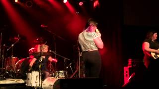 Famous Friends Kitten Forever