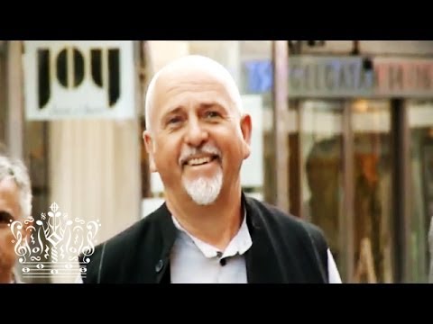 Peter Gabriel surprise by Motoboy