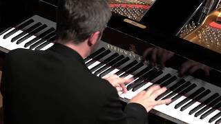 Download lagu Peter Jablonski plays Hungarian Rhapsody No.15 in A minor 'Rákóczi March' by Franz Liszt mp3