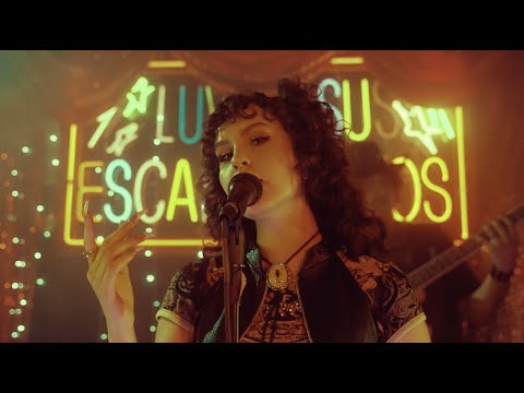 Estevie - Canela (Official Music Video)