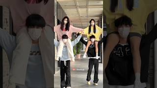 Download lagu LOVELY SONG 🥀|🥰 4K FULL SCREEN ✨ WHATSAPP ✨ OYE IT'S 4K #shorts #youtubeshorts #love #bts mp3