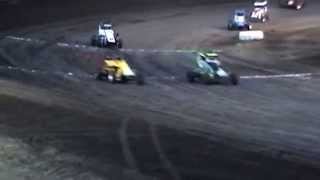 preview picture of video 'Illini Racing Series Farmer City heats 7-17-2014'