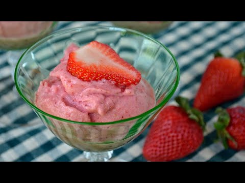 Quick and Easy Strawberry Ice Cream