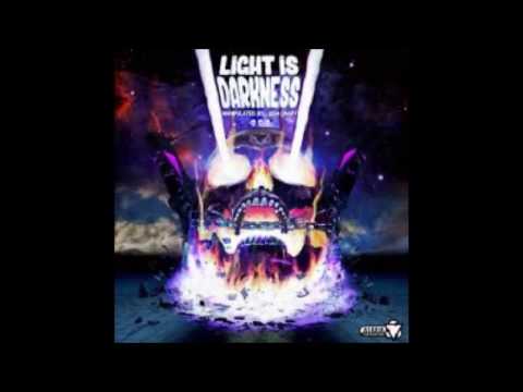 Dunkelheits Vs Crystalskull  -  Breathless Technology