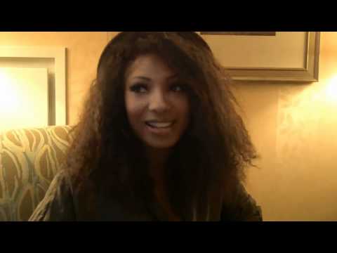 TEN MINUTES W/ WYNTER GORDON  peacemagazine .com