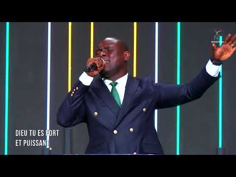 DANS SON PALAIS / JE SUIS VENU POUR TE RENCONTRER - Impact Gospel Choir Brazzaville
