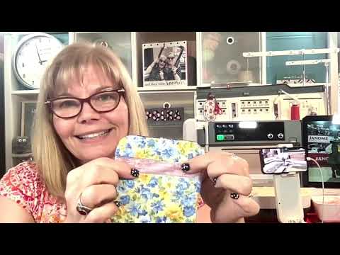 Zip Pouch of the month 03 2023 at 15 00 27