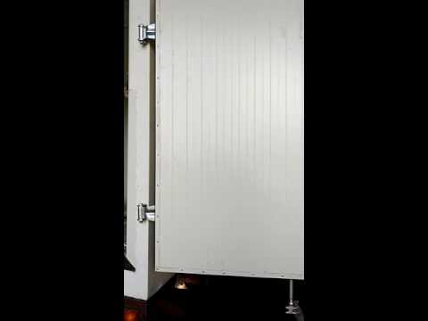 Mobile refrigerated van