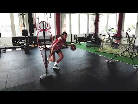 🏀Preparing...🏀 (Pro Women Basketball Player Virag Weninger from Sopron Basket Basketball Team)