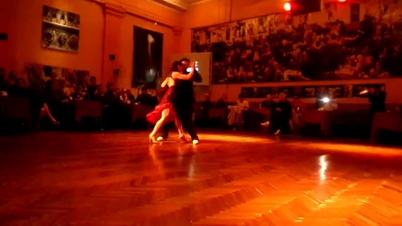 Jose Halfon y Virginia Cutillo.DNI Tango.Parakultural,Salon Canning (4/4)