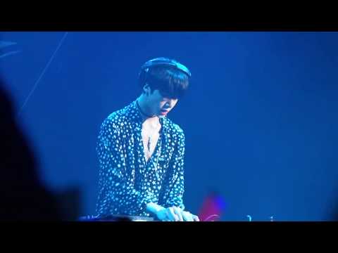 MONSTA X, Moscow concert, DJ H.ONE (Hyungwon (형원)