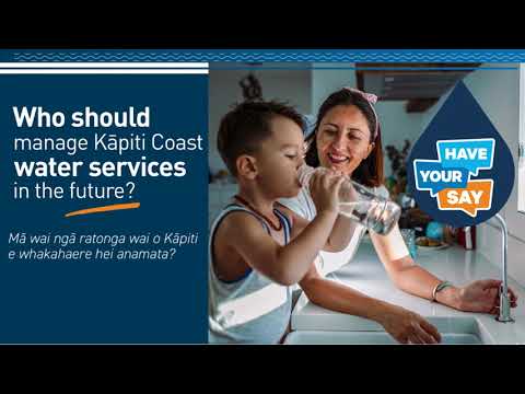 Who should manage Kāpiti Coast water services in the future?