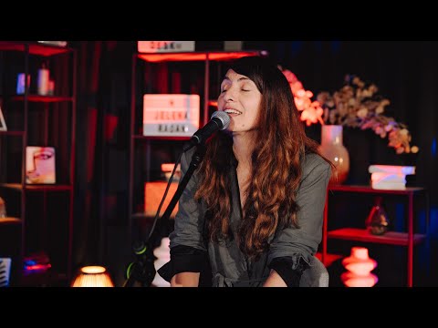 Jelena Radan - Kad nas ne bude (live @ TOP MUSIC DESK)