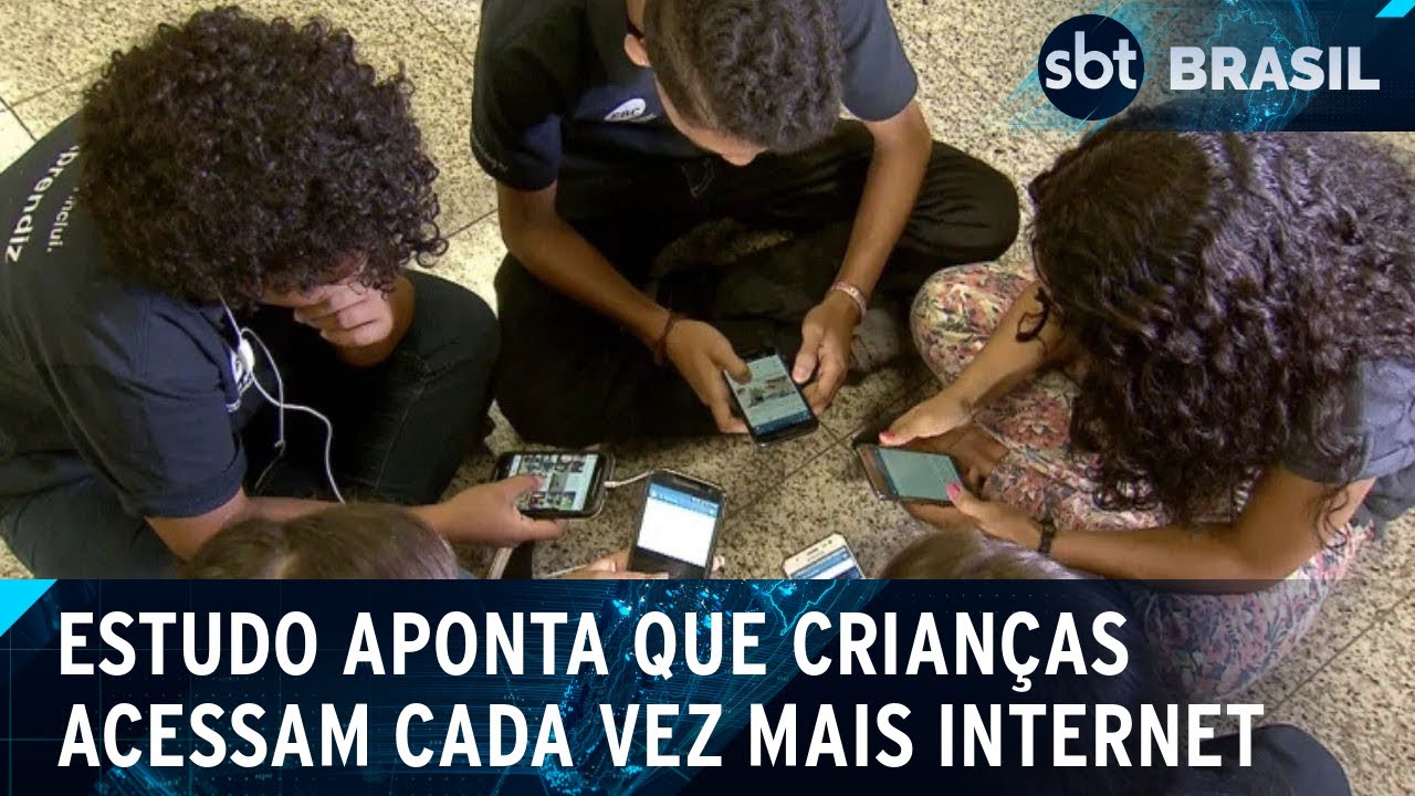 Crianças brasileiras acessam a internet cada vez mais cedo, aponta estudo | SBT Brasil (15/02/25)