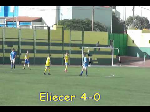 Futbol Base Infantil : UD Barrial 10 - 1 CD San Isidro