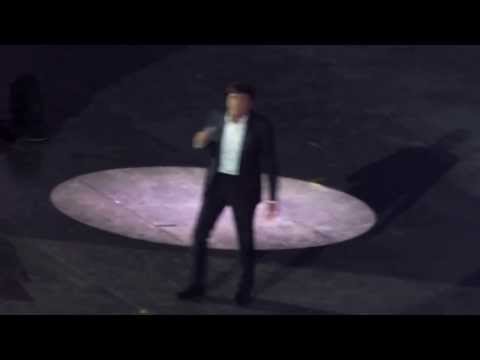Gianni Morandi - Uno su mille [Live @ Arena di Verona 07.10.2013]