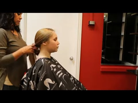 April AZ - Pt 2: Extreme Undercut Bob (Free Video)