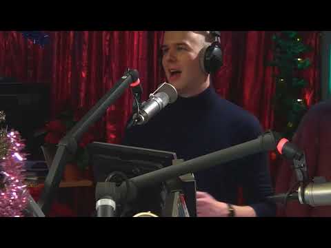 [FARAO] Agneta Sjödin är världens Lucia! - NRJ SWEDEN