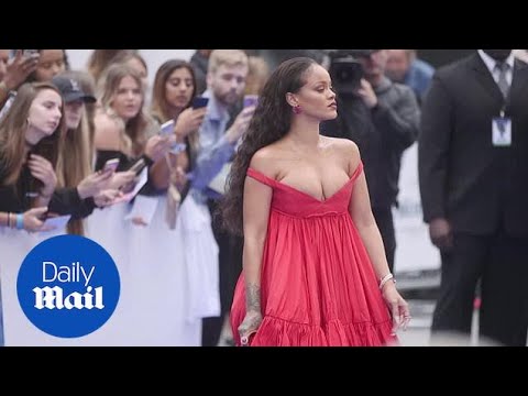 download lagu mp3 mp4 Rihanna Red Dress Valerian, download lagu Rihanna Red Dress Valerian gratis, unduh video klip Rihanna Red Dress Valerian