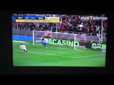 Los dos goles de Carlos Bacca al Real Madrid