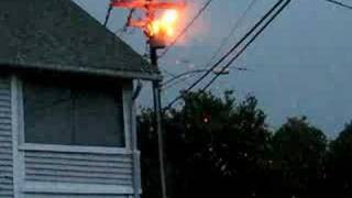 preview picture of video 'Recloser Fire - Melba Street - Milford (CT)'