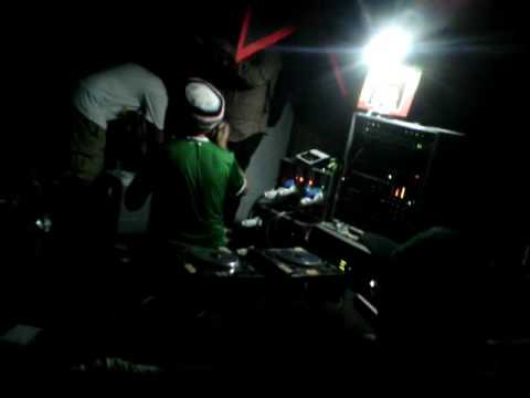 King Shiloh ft Black Omolo//Dub Experience Lounch Party//3sep2016..parte 4