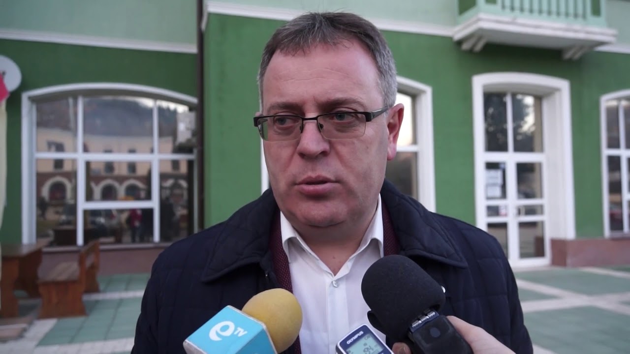 Драстично изостава ремонта на пътя Средногорци-Рудозем. Пътуващи: Трошим си колите, направете нещо!