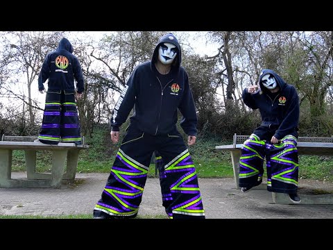 Dark Oscillators - Superstar DJ (Hardstyle Shuffle)