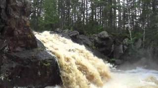 preview picture of video 'Amnicon Falls State Park, upper falls'