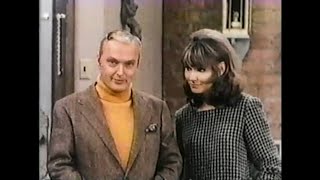He &amp; She (1967-1968) - Episode 4: The Phantom of 84th Street