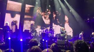 The Cure  - Pictures of you - live Berlin  Mercedes Benz Arena   18.10.2022