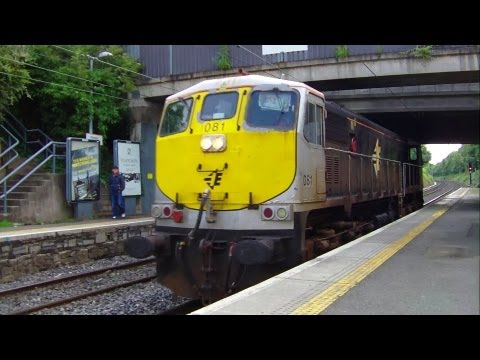 Irish Rail Class 071 Diesel Locomotive - Raheny Station, Dublin