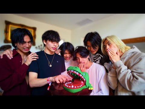 Truth or CHOMP - EXTREME Crocodile Dentist!!