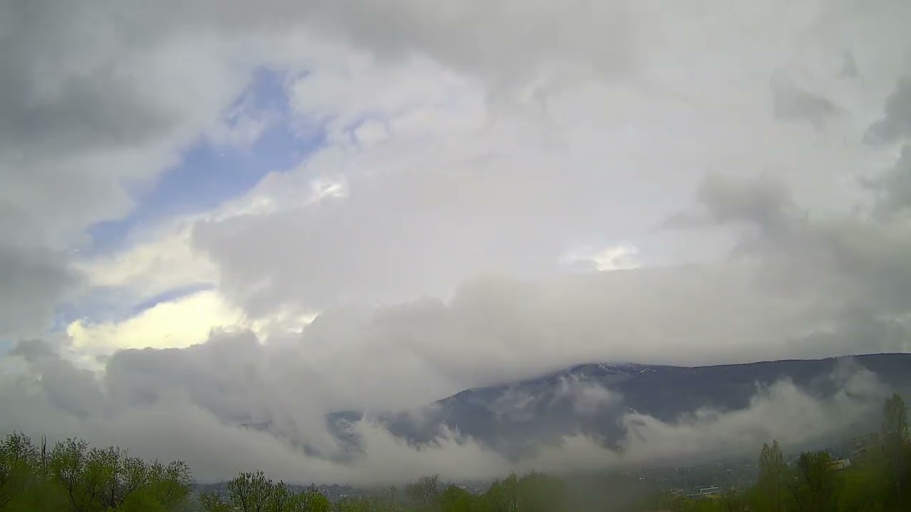 Sky timelapse 25-Apr-2023 (08:54:45) [FULL HD]