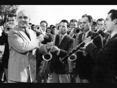 Ray Ventura et ses collégiens "Bonjour" (Paul Misraki) 1932